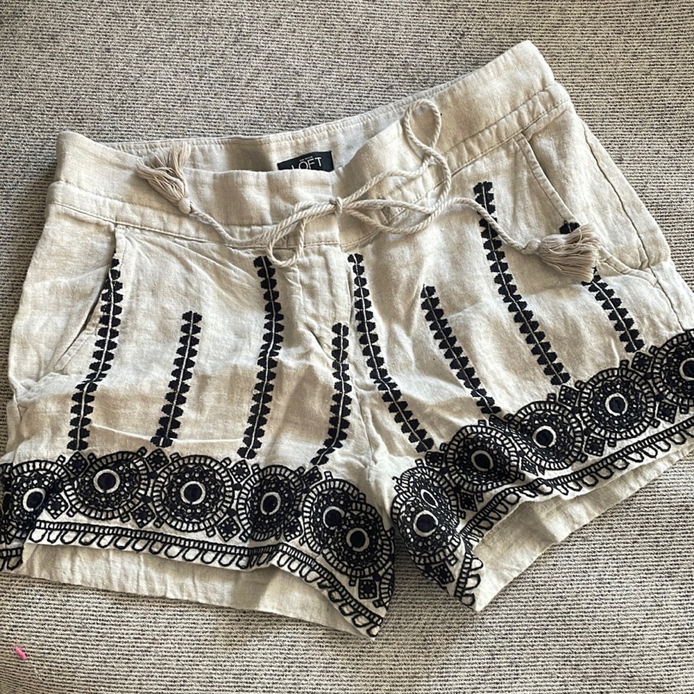 Size 00 Linen Shorts from LOFT